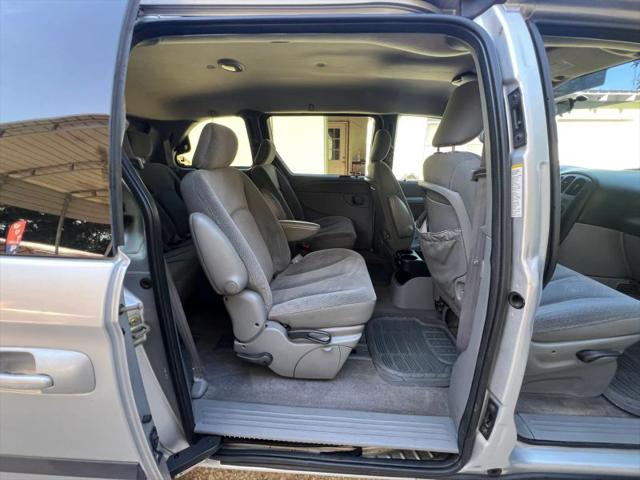 2004 Dodge Caravan SXT