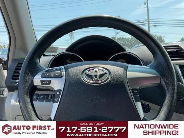 2013 Toyota Highlander Base Plus V6