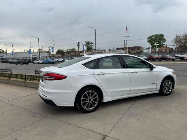 2019 Ford Fusion Hybrid SE