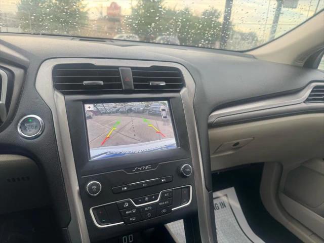 2019 Ford Fusion Hybrid SE