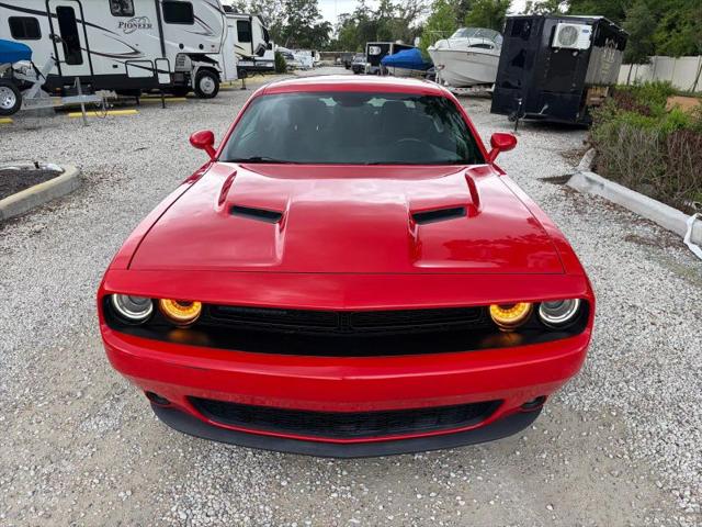 2016 Dodge Challenger SXT
