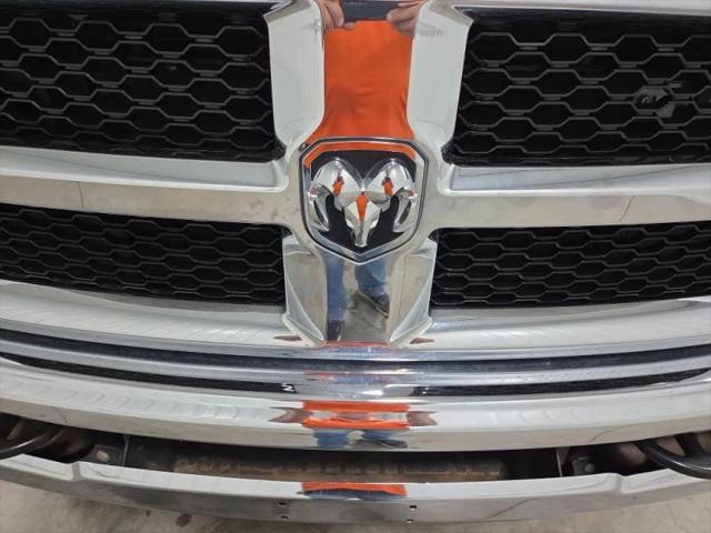 2018 Ram 3500 Tradesman Crew Cab 4x4 8' Box