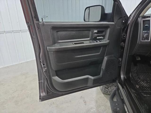 2018 Ram 3500 Tradesman Crew Cab 4x4 8' Box