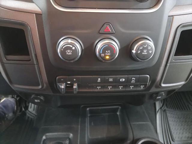 2018 Ram 3500 Tradesman Crew Cab 4x4 8' Box