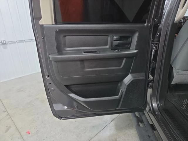 2018 Ram 3500 Tradesman Crew Cab 4x4 8' Box