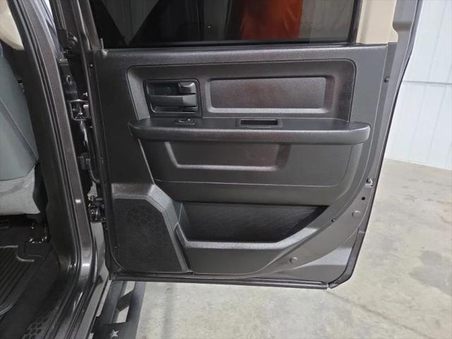 2018 Ram 3500 Tradesman Crew Cab 4x4 8' Box