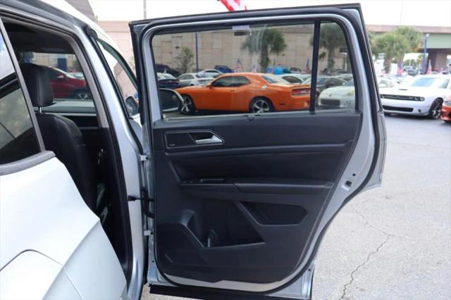 2018 Volkswagen Atlas 3.6L V6 SEL Premium