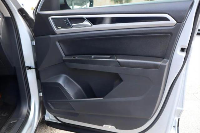 2018 Volkswagen Atlas 3.6L V6 SEL Premium