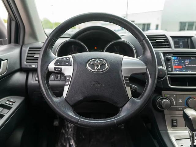 2013 Toyota Highlander SE V6