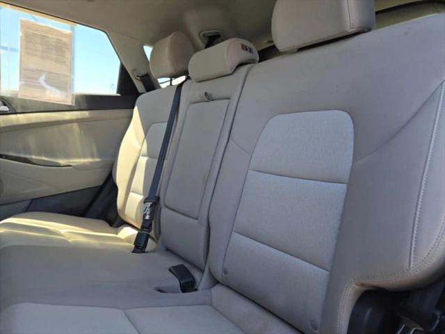 2016 Hyundai Tucson SE