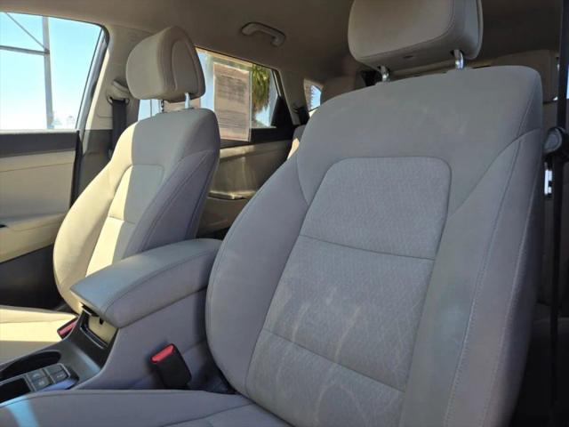 2016 Hyundai Tucson SE