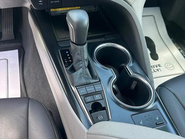 2019 Toyota Camry XLE