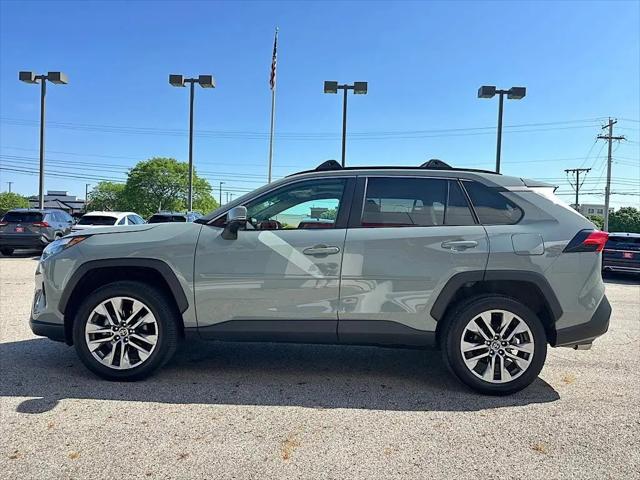 2023 Toyota RAV4 XLE Premium