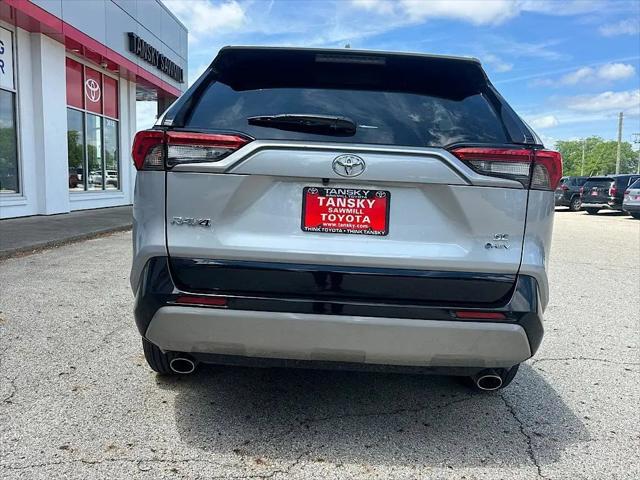 2025 Toyota RAV4 Hybrid SE