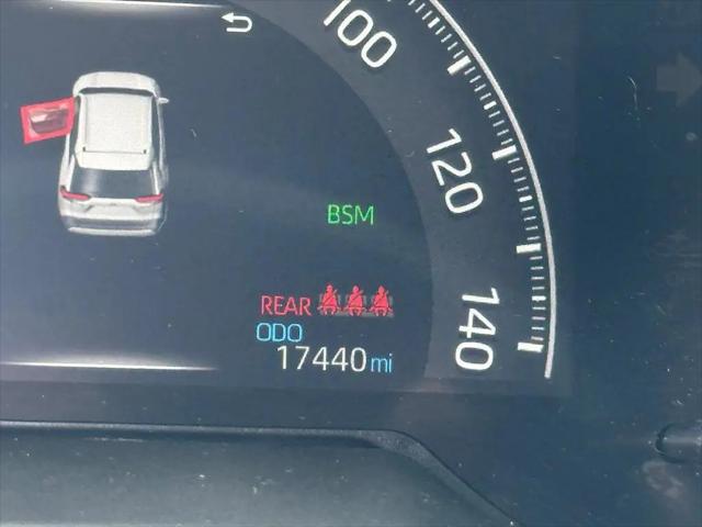 2025 Toyota RAV4 Hybrid SE