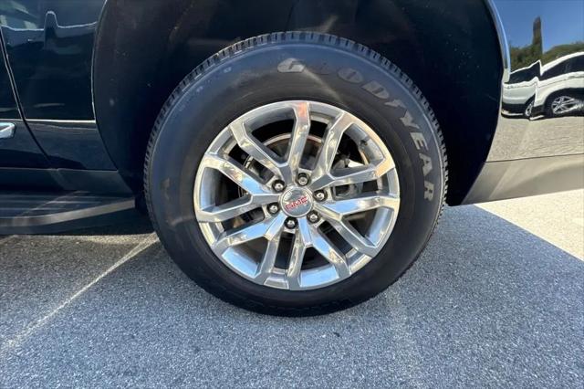 2022 GMC Yukon XL 2WD SLT