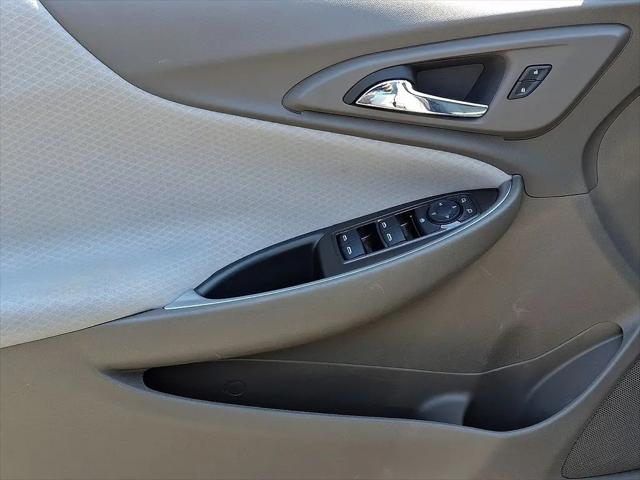 2023 Chevrolet Malibu FWD 1FL