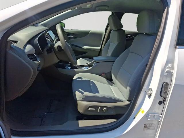 2023 Chevrolet Malibu FWD 1FL