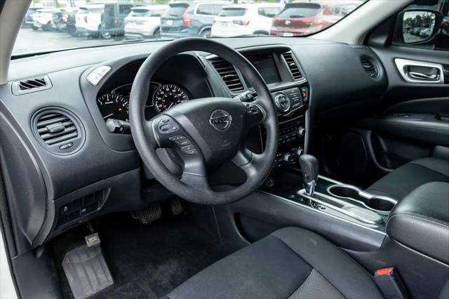 2019 Nissan Pathfinder S