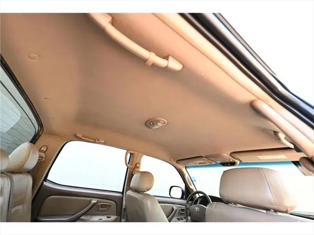2004 Toyota Tundra SR5 V8