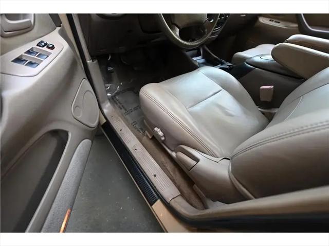 2004 Toyota Tundra SR5 V8