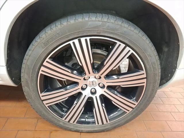 2020 Volvo XC90 T6 Inscription 7 Passenger