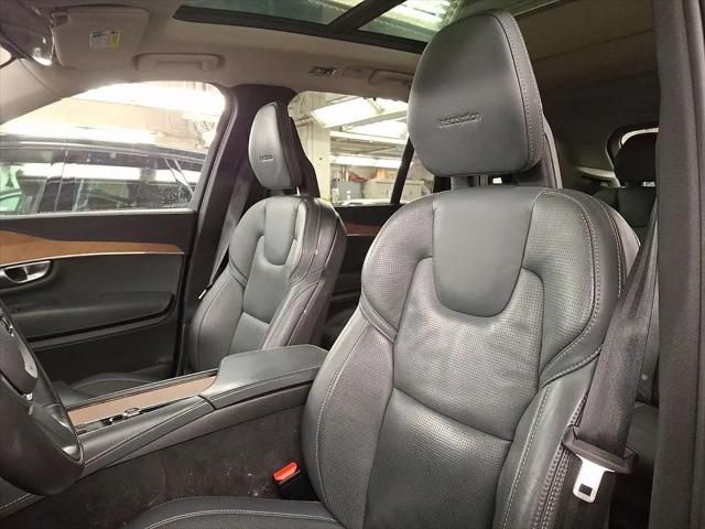 2020 Volvo XC90 T6 Inscription 7 Passenger