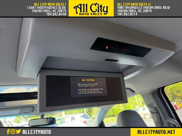 2015 Toyota Sienna XLE 8 Passenger