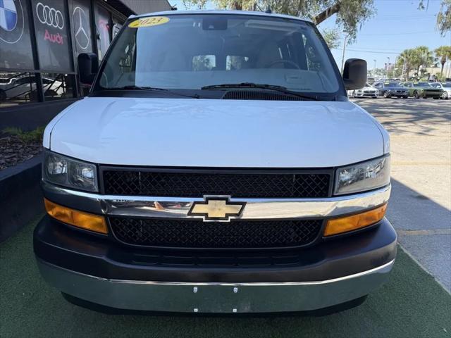 2023 Chevrolet Express Passenger RWD 3500 Extended Wheelbase LT