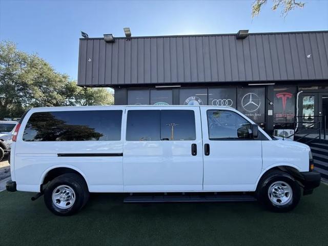 2023 Chevrolet Express Passenger RWD 3500 Extended Wheelbase LS