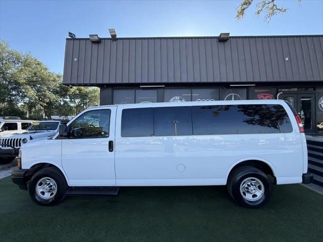 2023 Chevrolet Express Passenger RWD 3500 Extended Wheelbase LS