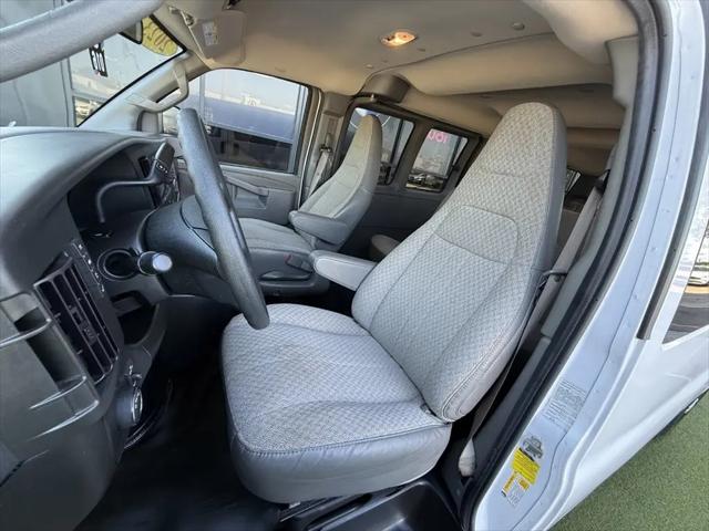 2023 Chevrolet Express Passenger RWD 3500 Extended Wheelbase LS