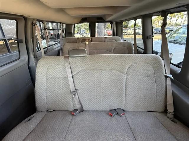 2023 Chevrolet Express Passenger RWD 3500 Extended Wheelbase LS