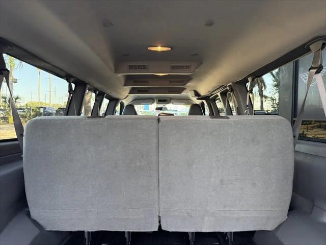 2023 Chevrolet Express Passenger RWD 3500 Extended Wheelbase LS