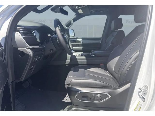 2026 Jeep Grand Wagoneer Limited Reserve 4x4