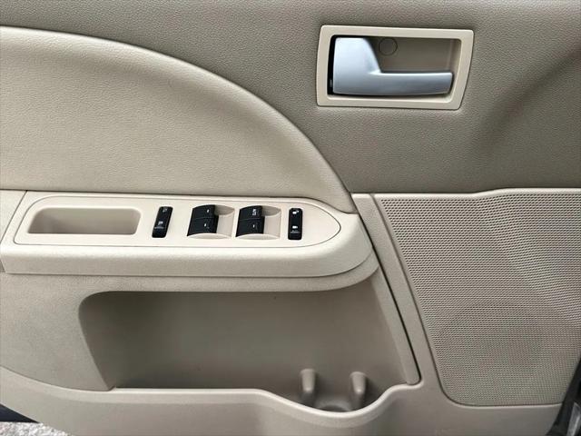 2005 Mercury Montego Luxury