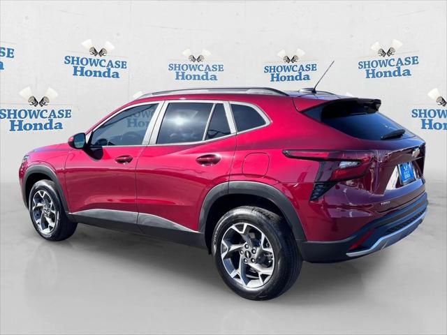 2025 Chevrolet Trax FWD LT