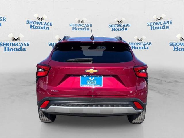 2025 Chevrolet Trax FWD LT