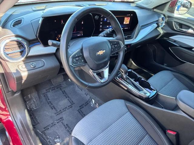 2025 Chevrolet Trax FWD LT