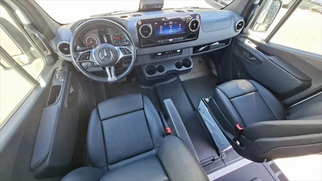 2025 Mercedes-Benz Sprinter 2500 Standard Roof 4-Cyl Diesel