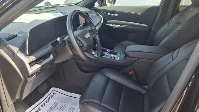 2025 Cadillac XT4 FWD Premium Luxury