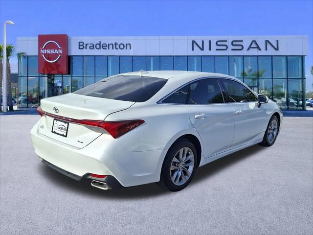 2022 Toyota Avalon XLE