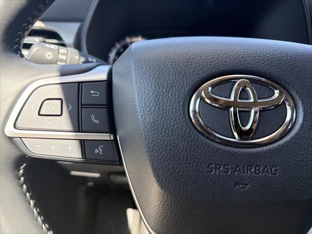 2025 Toyota Highlander LE