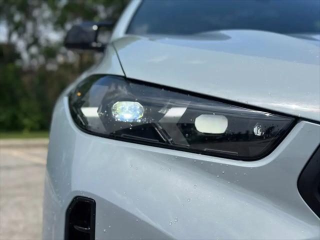 2027 BMW X6 M60i