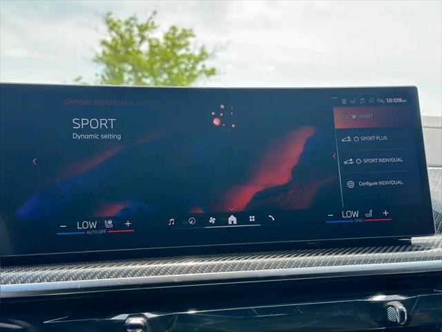 2027 BMW X6 M60i