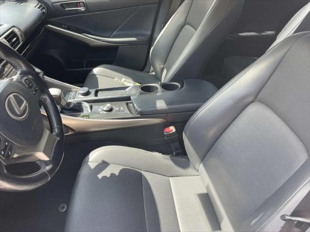 2015 Lexus IS 250 Crafted Line