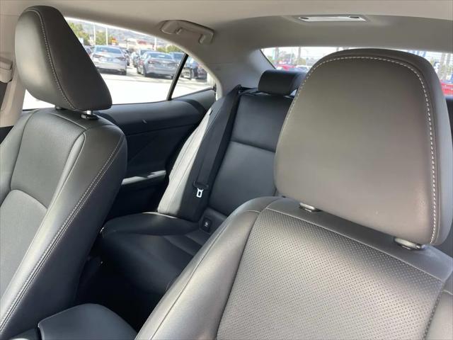 2015 Lexus IS 250 Crafted Line