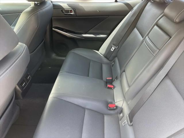 2015 Lexus IS 250 Crafted Line