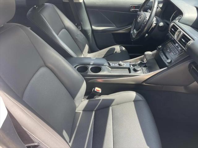 2015 Lexus IS 250 Crafted Line