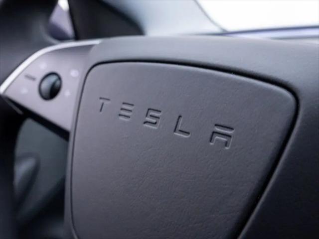 2025 Tesla Model 3 Long Range Rear-Wheel Drive